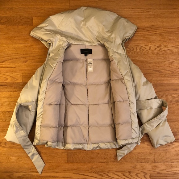 NWT Ann Taylor Belted Down Jacket - Picture 3 of 4